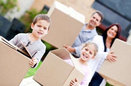 Self storage in Harlington helping with moving and renovation needs